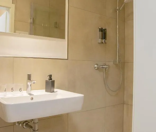 Malu Am Ring Bed & Breakfast Mullenbach